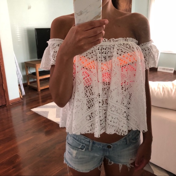 Free People Tops - Free People Eyelet Off Shoulders Crop Top / XS /NWOT